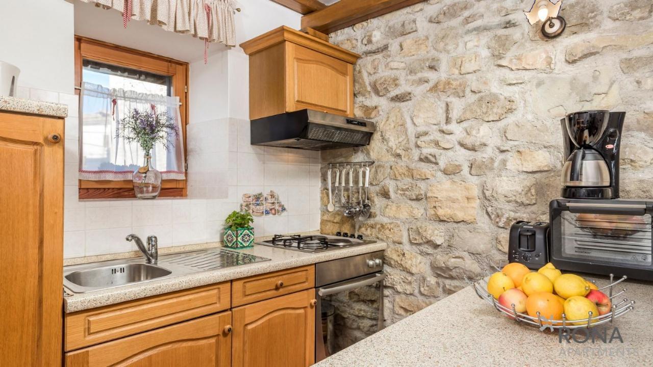 Rona Stone House Apartments Janja Boljun Экстерьер фото