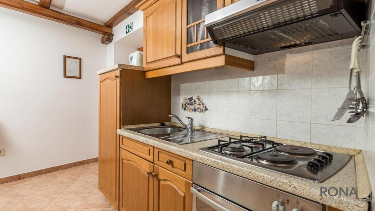 Rona Stone House Apartments Janja Boljun Экстерьер фото